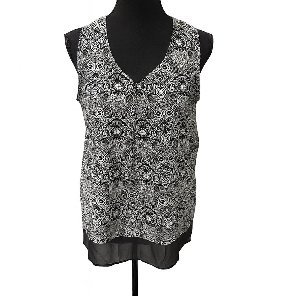 Antilia Femme Black and White Patterned Sleeveless Sheer Hem Women's Top. Size M